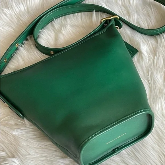 💰SOLD - 5782 - Coach Duffle 16 - Picture 5 of 12